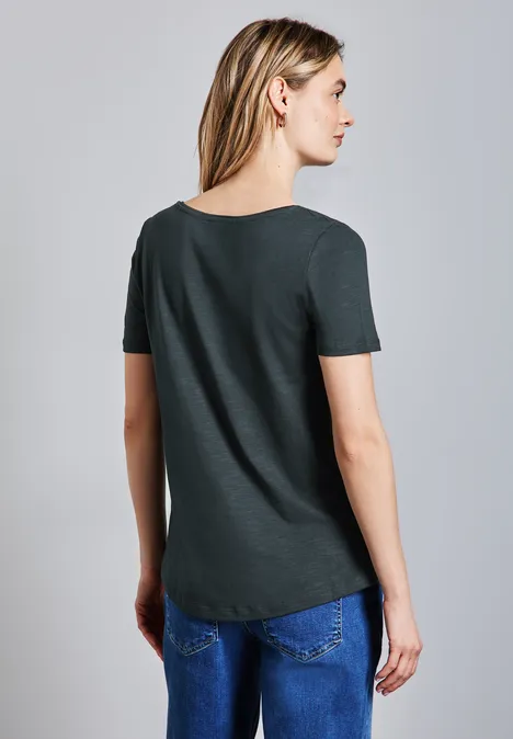 Basic T-Shirt in Unifarbe hunter green