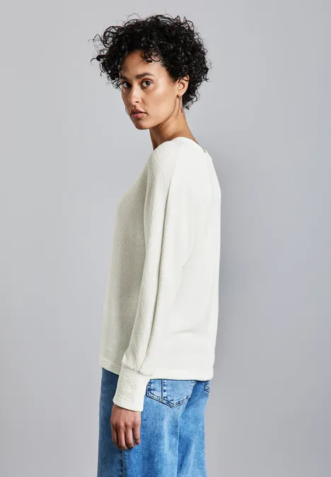 Kuscheliges Strukturshirt off white
