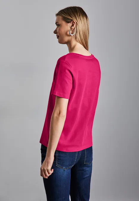 Basic V-Neck Shirt juicy berry