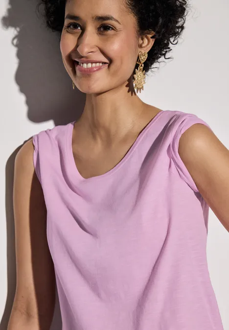 Basic T-Shirt in Unifarbe cherry blossom rose