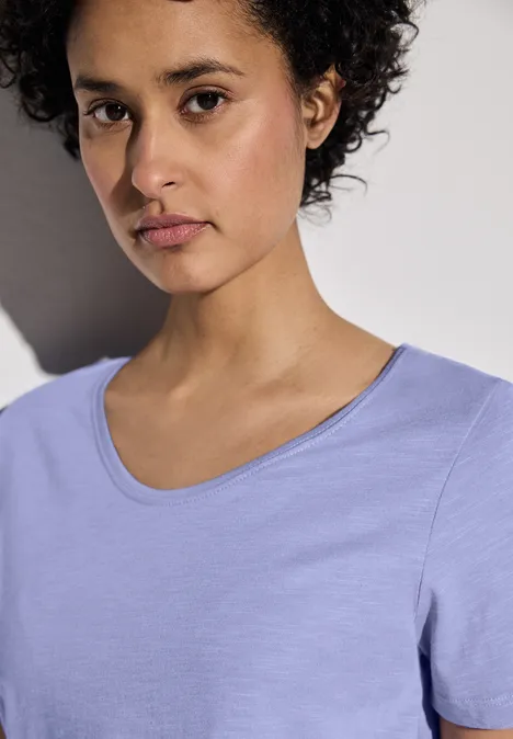 Basic T-Shirt in Unifarbe viola lilac