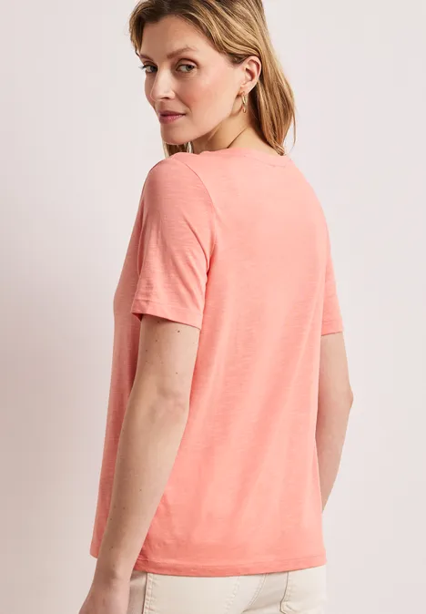 Basic Shirt met V-hals in effen kleur light apricot Basic Shirt met V-hals in effen kleur light apricot