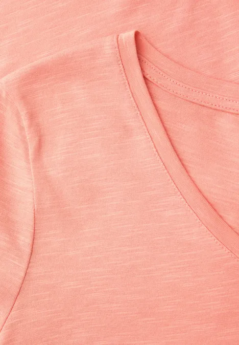 Basic Shirt met V-hals in effen kleur light apricot Basic Shirt met V-hals in effen kleur light apricot