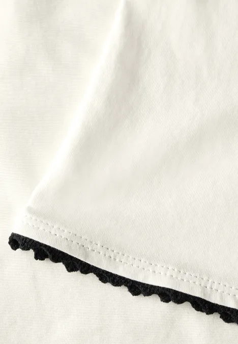 Basic Shirt mit Deko-Tape off white