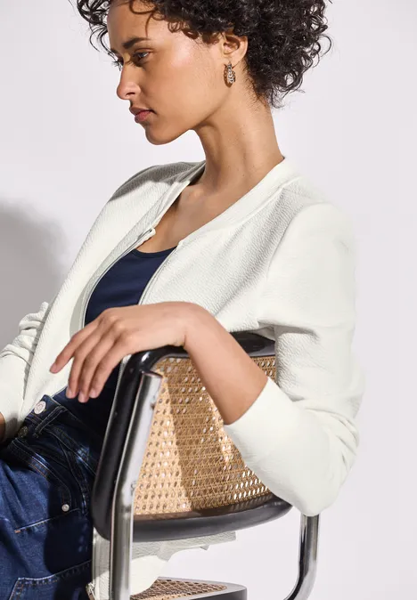 Leichte Strukturjacke off white