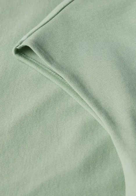 Shirt mit Diamant-Ausschnitt soft jade green