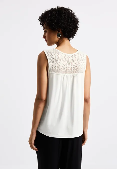 Top mit Ajourdetails off white