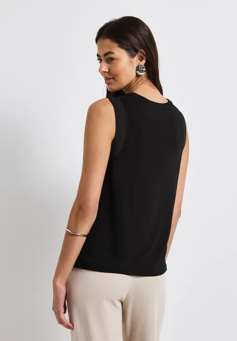 Top mit Chiffondetails Black