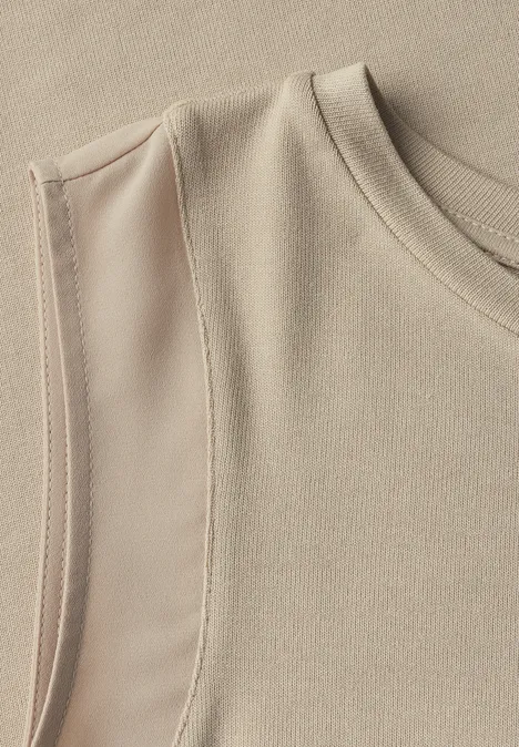 Top mit Chiffondetails coastal beige