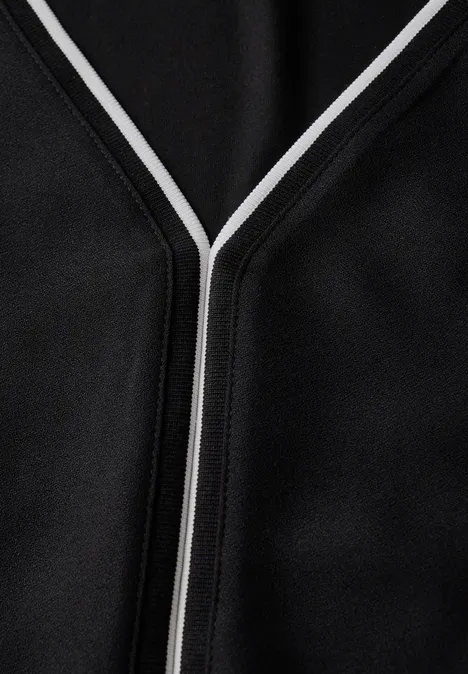Shirt mit Tunnelzug Black