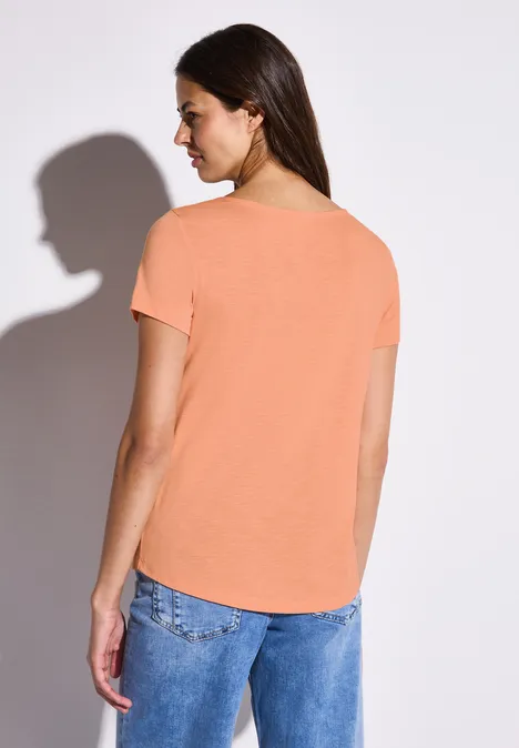 Basic T-Shirt in Unifarbe creamy orange