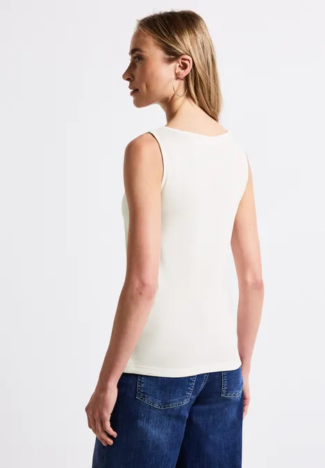 Basis top off white