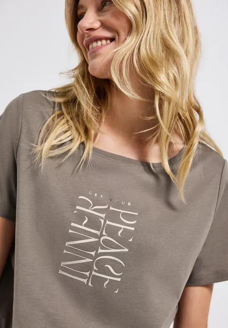 T-Shirt mit Wording Print dark tumbled beige