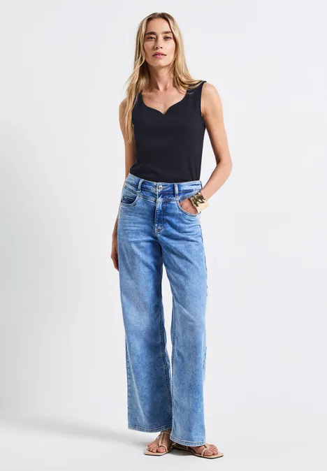 Top mit Herzausschnitt deep blue