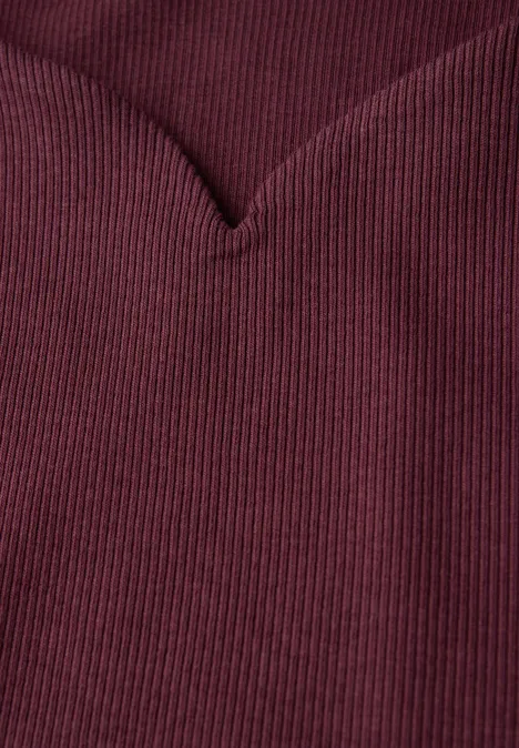 Top mit Herzausschnitt dark cherry red