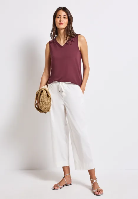 V-Neck Top dark cherry red