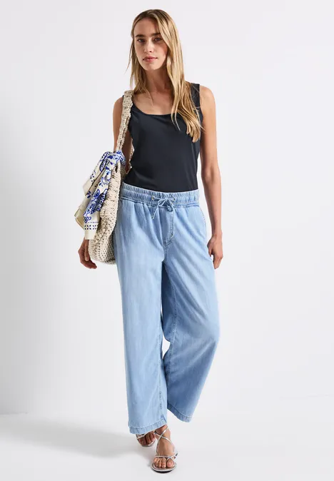 Basic Top mit Square Neck deepwater blue