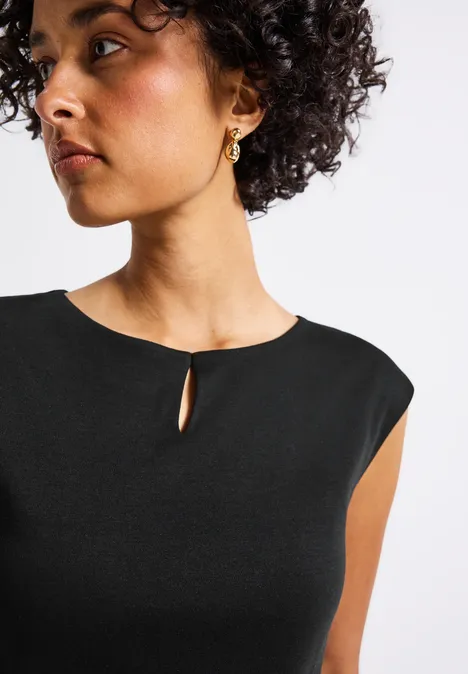 Shirt mit Cut-Out Black