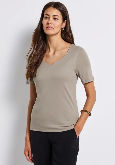 T-Shirt mit Herzausschnitt morning beige