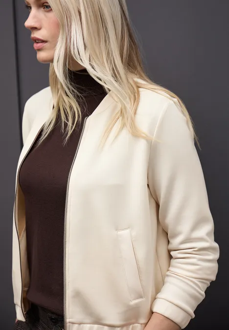 Silk-Look jasje soft beige