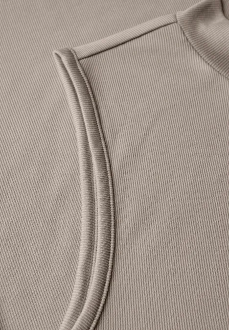 Silk-Look Rippstruktur-Top morning beige