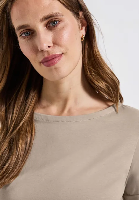 Shirt mit U-Boot-Ausschnitt morning beige