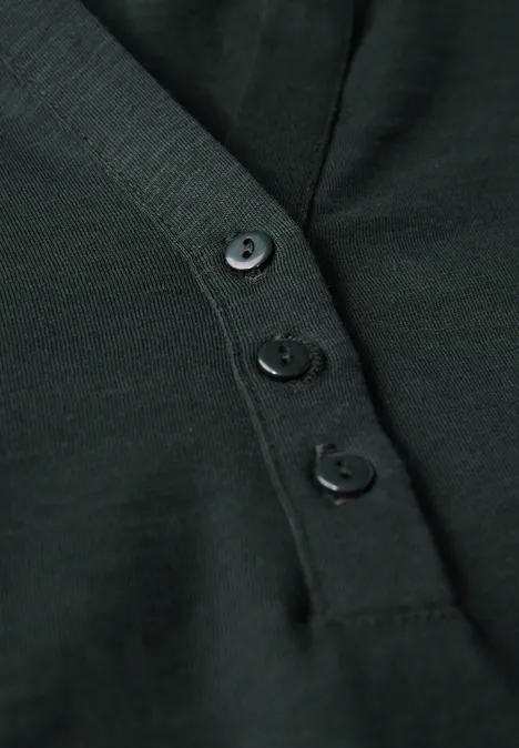 Split Neck Jersey-Shirt evernight green