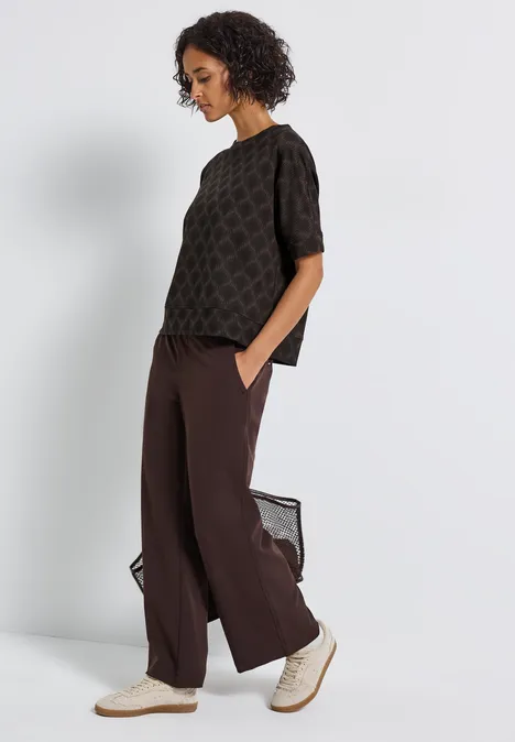 Batwing Print-Shirt Black