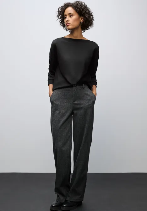 Shirt mit U-Boot-Ausschnitt Black