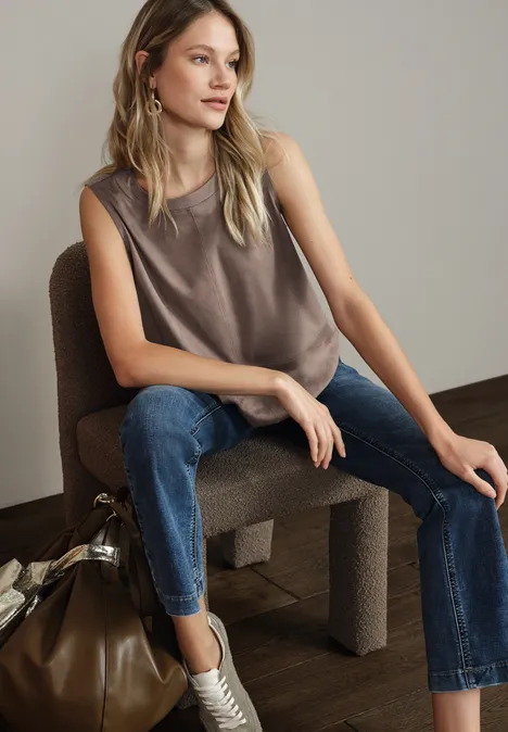 Velours-Top mit Ziernähten silk brown