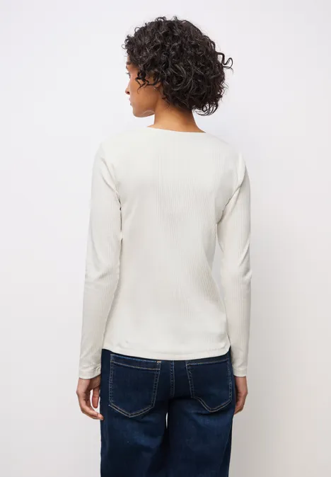 Shirt mit Herzausschnitt off white