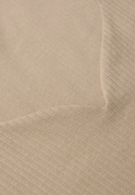 Shirt mit Herzausschnitt sanded beige