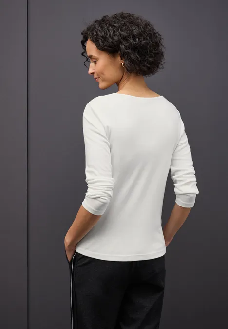 Shirt met hartvormige halslijn off white