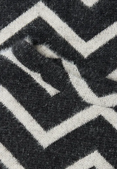 Flauschiges Shirt Black Flauschiges Shirt Black