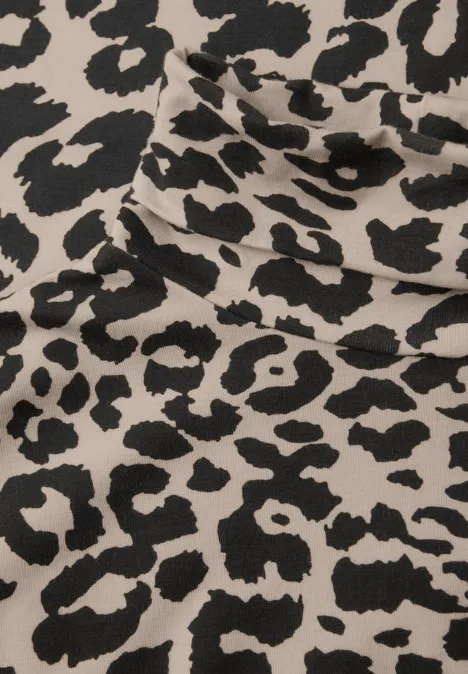 Gedessineerd coltruitje soft beige Gedessineerd coltruitje soft beige