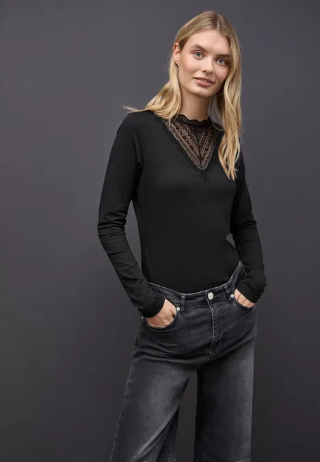 Shirt mit Spitzendetail Black