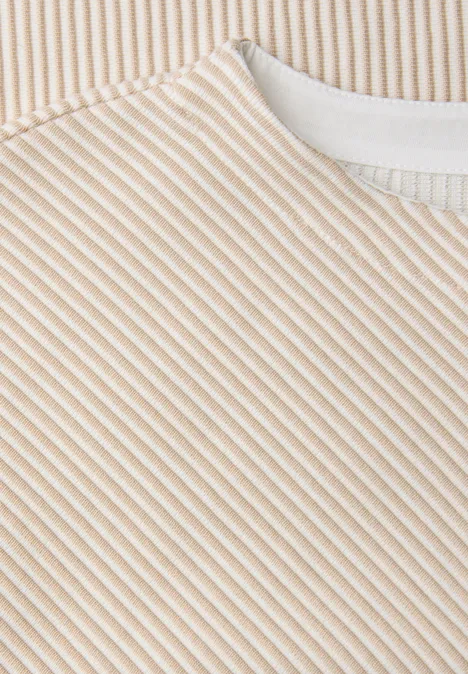 Two-Tone Strukturshirt off white