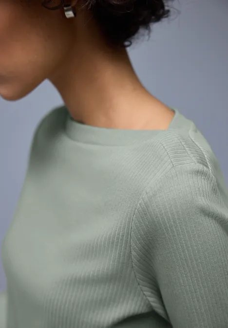 Shirt in Rippstruktur dark mint green