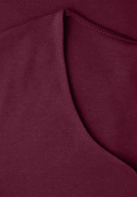 Shirt mit Herzausschnitt truffle red