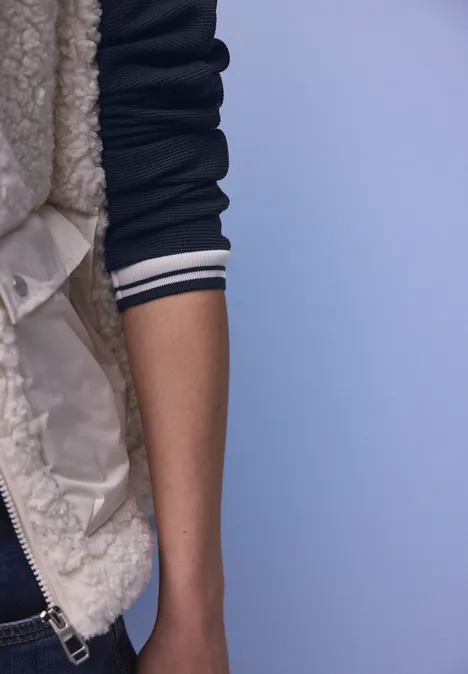 Strukturshirt mit Tape shadowed navy