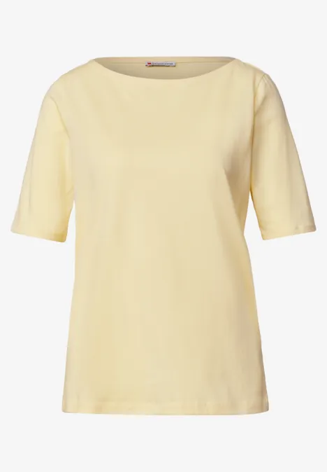 Basic T-Shirt mit U-Boot-Ausschnitt soft yellow Hellgelbes T-Shirt mit Rundhalsausschnitt und kurzen Ärmeln, schlicht und gerade geschnitten.