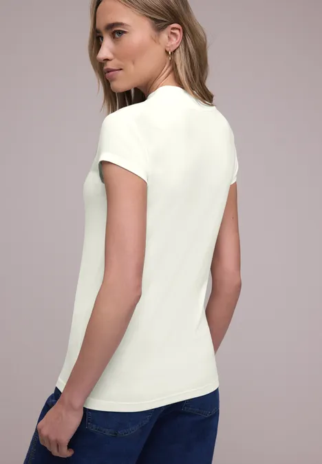 T-shirt de base avec Turtle Neck off white