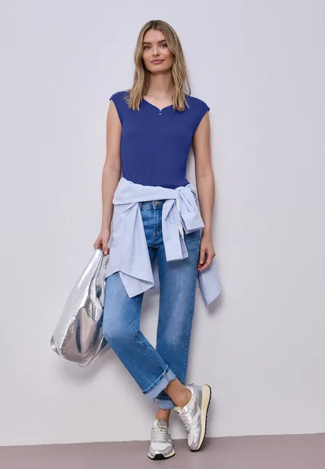 Ärmelloses Shirt mit Knopfdetail amparo blue