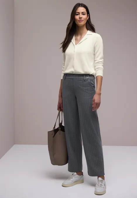 Jas in effen kleur off white Jas in effen kleur off white