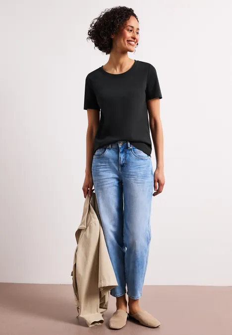 Basic T-Shirt aus reiner Baumwolle deep bound green