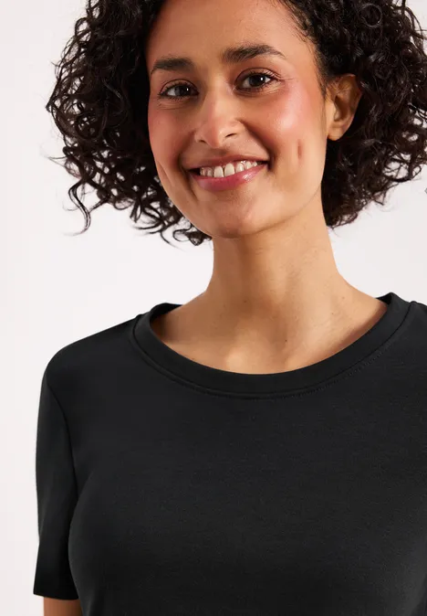 Basic T-Shirt aus reiner Baumwolle deep bound green