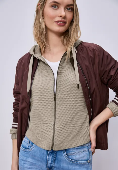 Kurze Hoodie Jacke timeless beige
