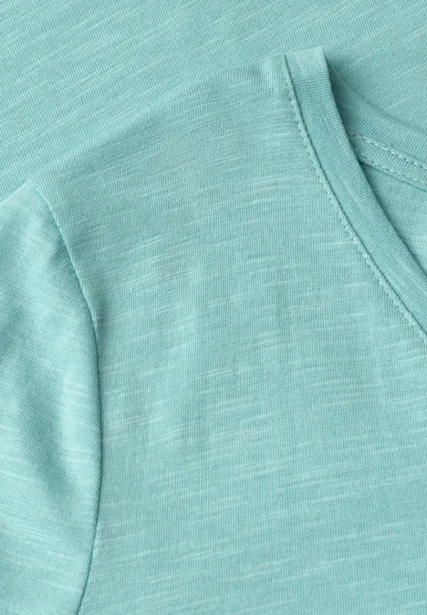 Lichtgroen T-shirt met ronde hals en gemêleerde structuur.