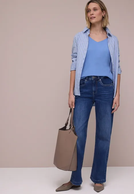 T-shirt sans manches avec encolure en diamant bonnet blue