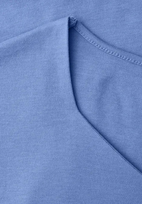 T-shirt sans manches avec encolure en diamant bonnet blue